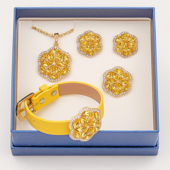Gold tone Floral Crystal Jewelry Set – Bracelet, Earrings, Ring & Necklace NIB - Picture 4 of 5